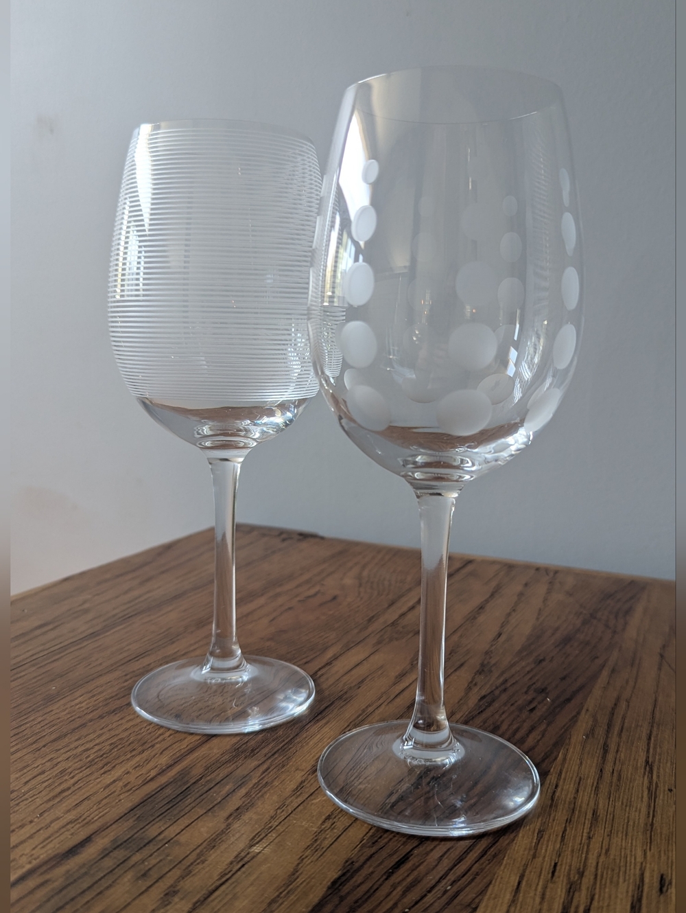 Cheers Mikasa Wine Glasses Etched Glass - 16 oz  - Set of 2